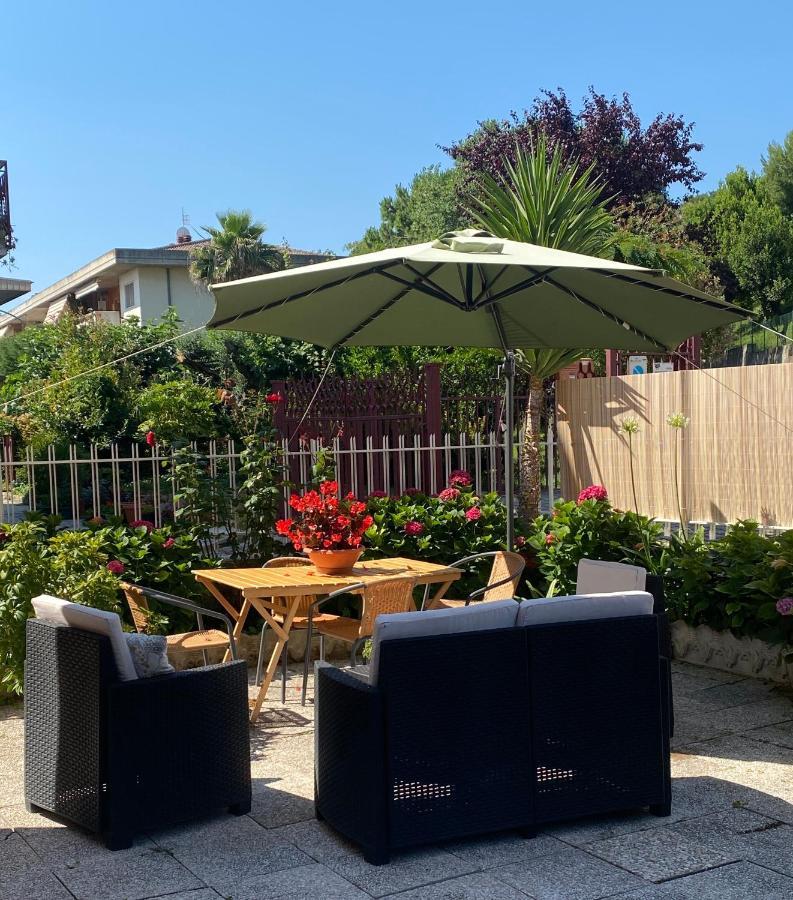 La Casa Di Francesca Lägenhet San Benedetto del Tronto Exteriör bild